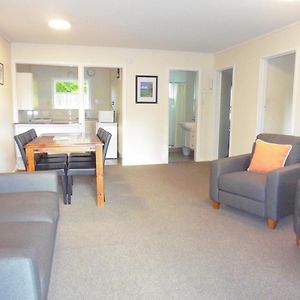Family Apartment Downstairs